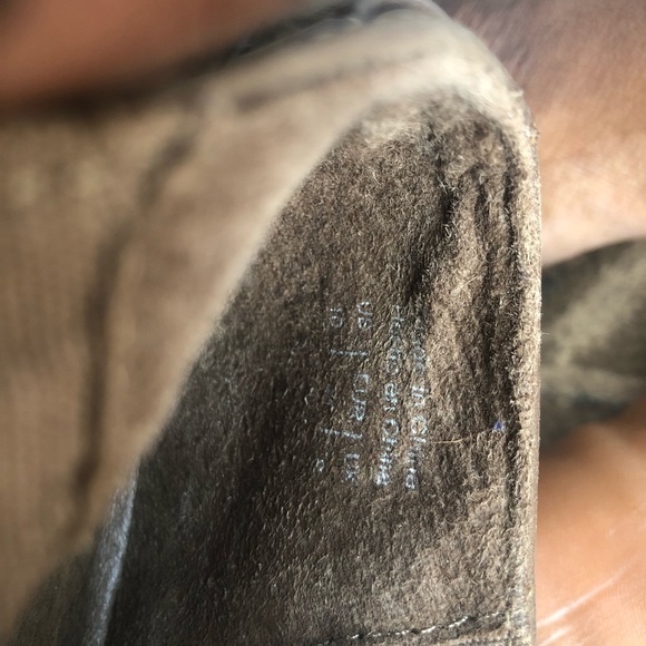 Shoes - Picture 9 of 9